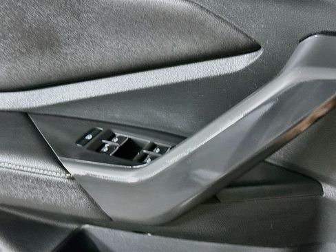 Used 2025 Volkswagen Jetta S FWD image 15