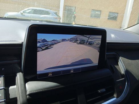 Used 2021 Chevrolet Tahoe Z71 image 15