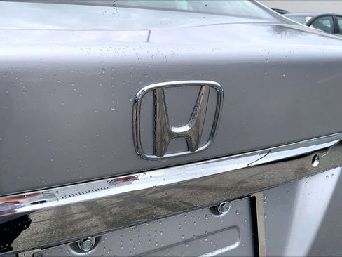 Used 2011 Honda Civic LX image 31