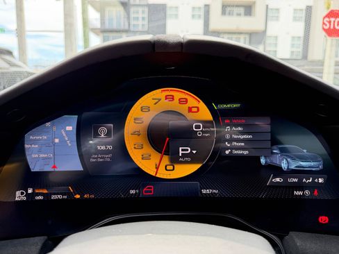 Used 2022 Ferrari Roma RWD image 35