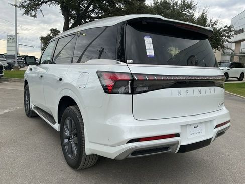 New 2026 INFINITI QX80 Pure w/ Cargo Package AWD/4WD image 7