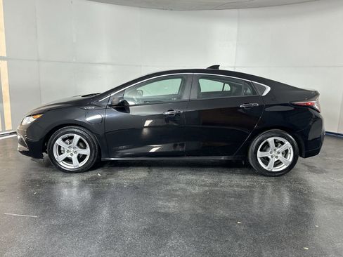 Used 2017 Chevrolet Volt LT image 8