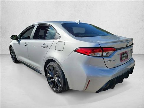 Used 2026 Toyota Corolla SE image 7