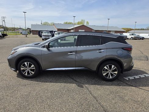 Used 2021 Nissan Murano SV AWD/4WD image 2