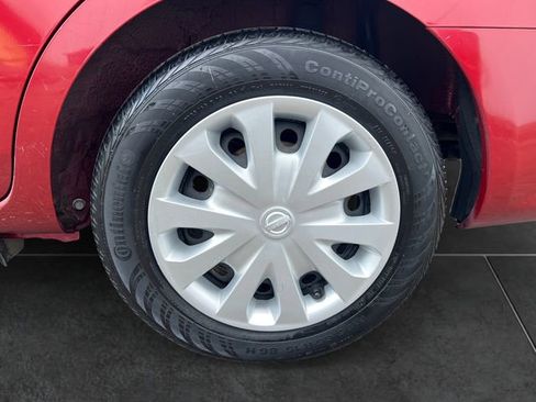 Used 2019 Nissan Versa SV FWD image 9