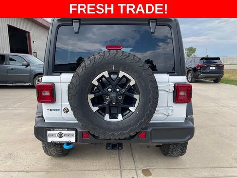 Used 2024 Jeep Wrangler Unlimited Rubicon 4xe AWD/4WD image 4
