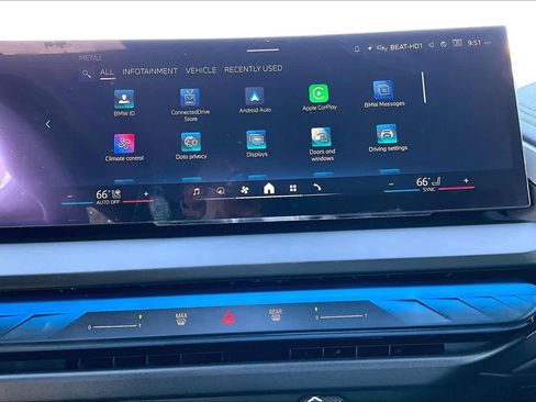 Used 2025 BMW X3 xDrive30i w/ Premium Package image 20