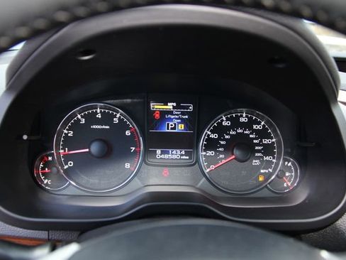 Used 2014 Subaru Outback 2.5i Limited image 21