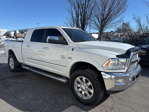 Used 2016 RAM 2500 Longhorn image 3