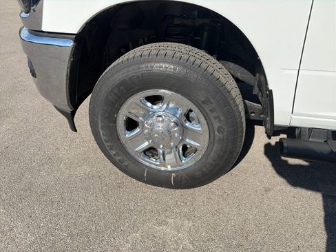 New 2026 RAM 2500 Tradesman image 44