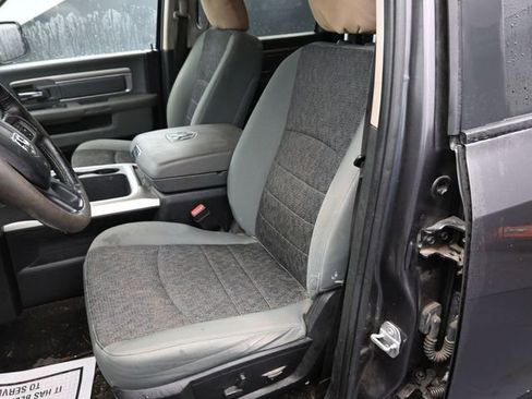 Used 2019 RAM 1500 Big Horn AWD/4WD image 11