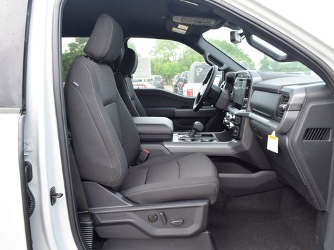 New 2026 Ford F150 XLT w/ Equipment Group 302A MID AWD/4WD image 23