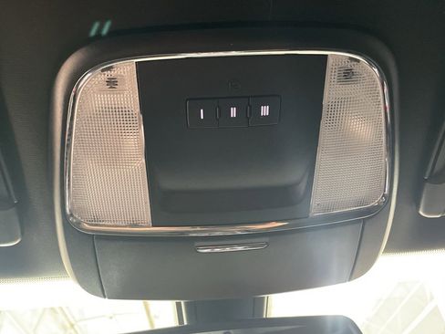 Used 2018 Dodge Charger GT w/ Navigation & Travel Group image 25