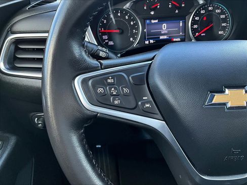 Used 2022 Chevrolet Equinox LT image 23