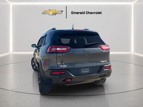 Used 2017 Jeep Cherokee Trailhawk w/ Comfort & Convenience Group AWD/4WD image 4