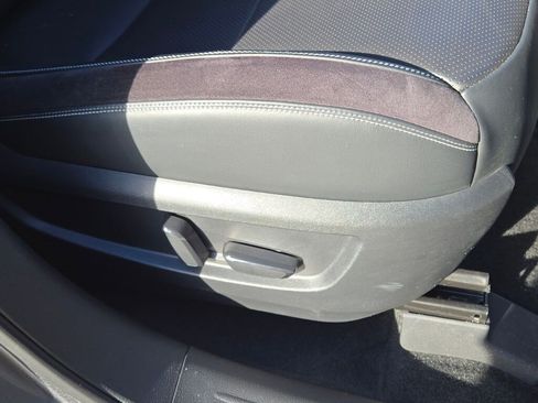 Used 2024 INFINITI QX50 Sport image 7