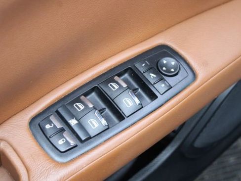 Used 2014 Maserati Quattroporte S Q4 AWD/4WD image 11