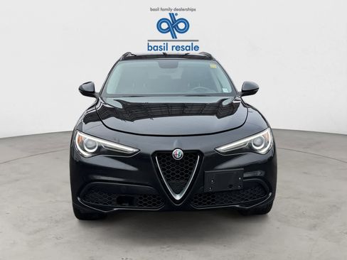 Used 2018 Alfa Romeo Stelvio Sport w/ Quick Order Package 22J Sport image 9