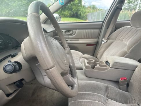 Used 2003 Buick Century Custom w/ Preferred Equipment Group 1SB FWD image 33