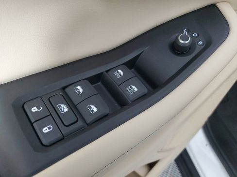 Used 2024 Jeep Grand Cherokee Limited AWD/4WD image 20