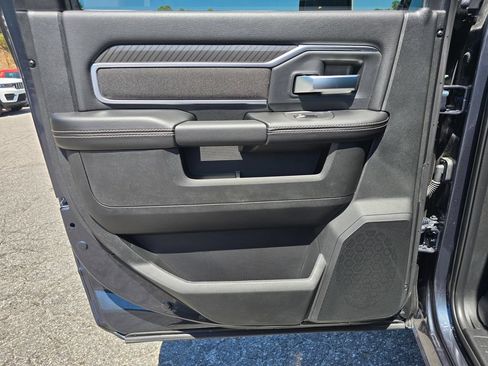 New 2026 RAM 3500 Big Horn AWD/4WD image 38