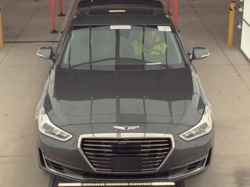 Used 2018 Genesis G90 5.0 Ultimate image 2