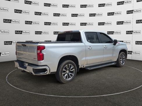Used 2021 Chevrolet Silverado 1500 RST w/ Texas Edition Plus AWD/4WD image 6