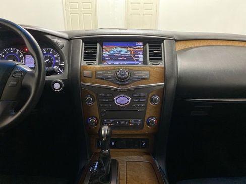 Used 2011 INFINITI QX56 2WD w/ Theater Pkg image 15