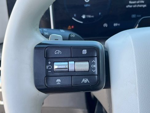 Used 2024 Hyundai Santa Fe Limited AWD/4WD image 20