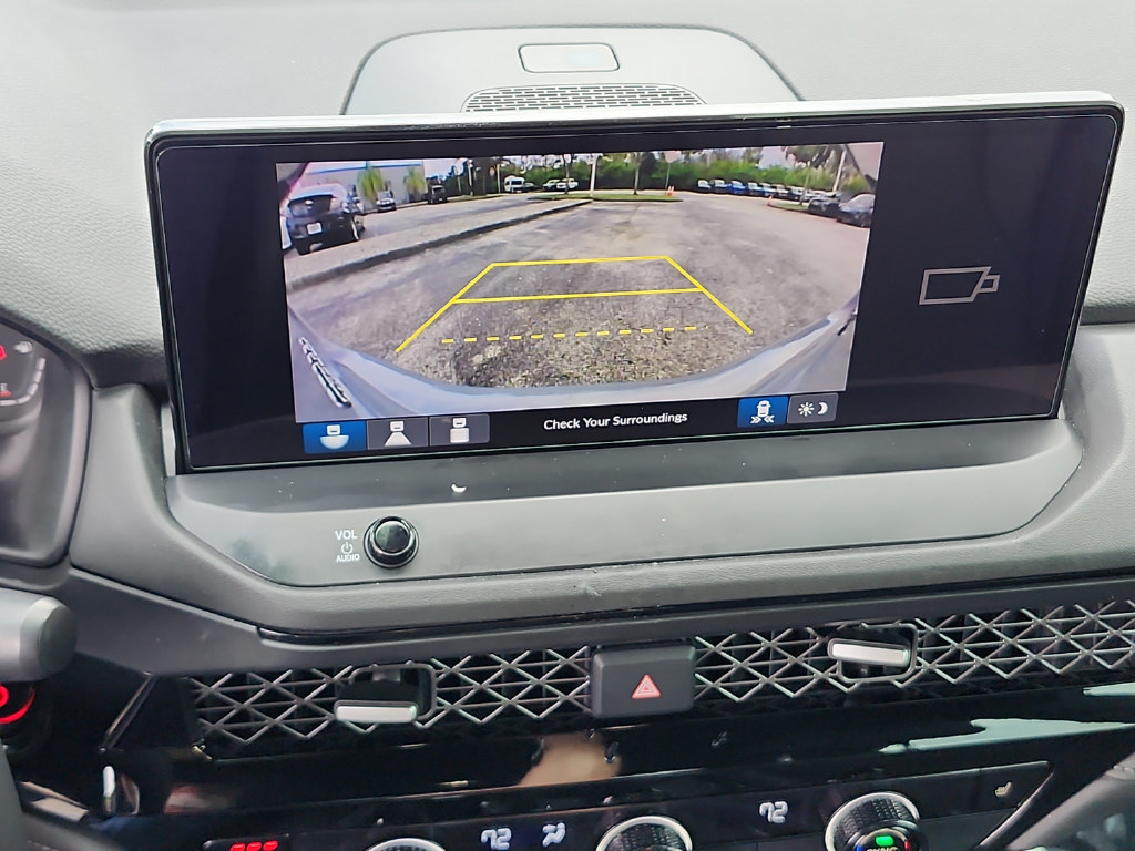 Used 2024 Honda Accord Sport image 27