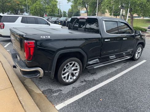 Used 2019 GMC Sierra 1500 SLT w/ SLT Premium Package AWD/4WD image 3