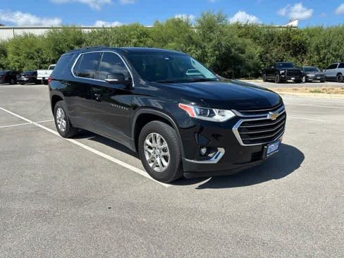 Used 2019 Chevrolet Traverse LT FWD image 7
