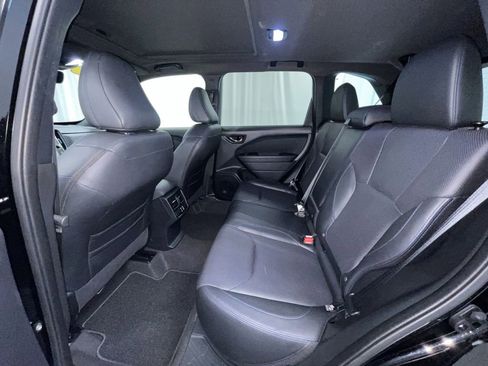 Certified 2025 Subaru Forester Limited image 13