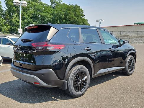 Certified 2023 Nissan Rogue S AWD/4WD image 6