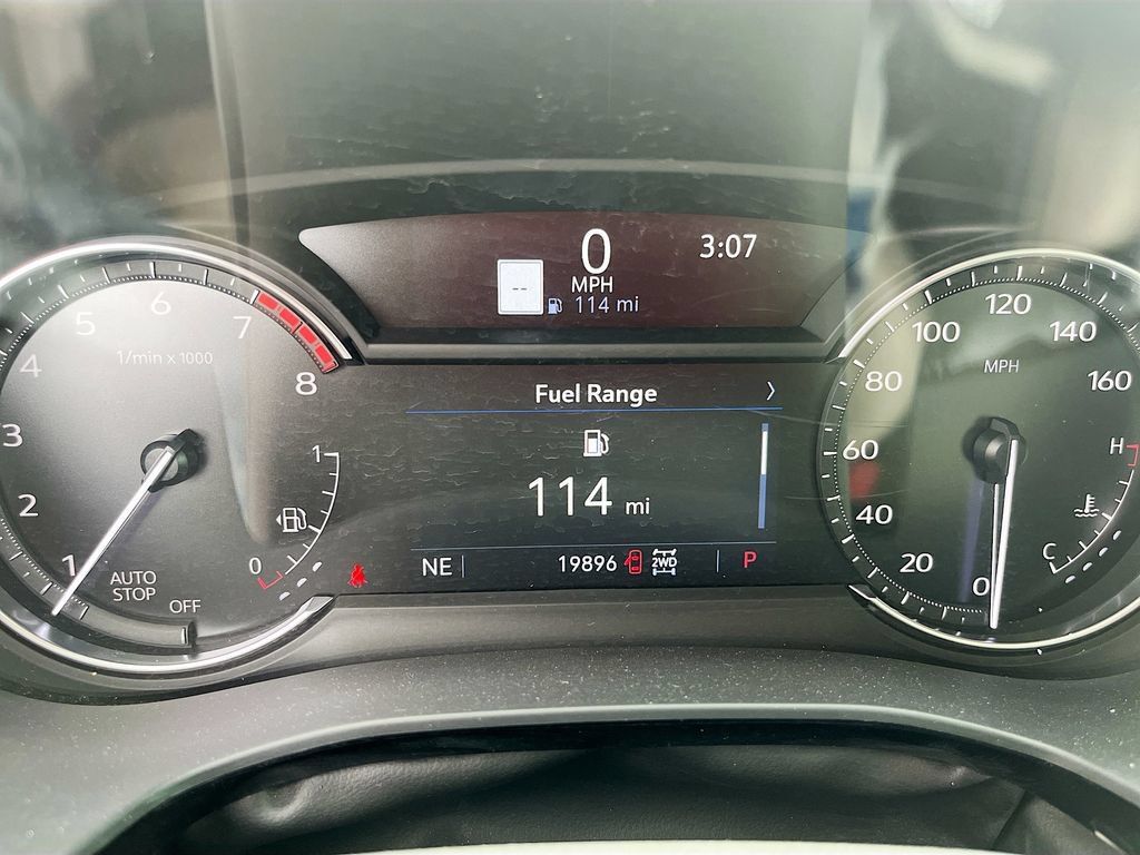 Used 2024 Cadillac XT6 Premium Luxury AWD/4WD image 12