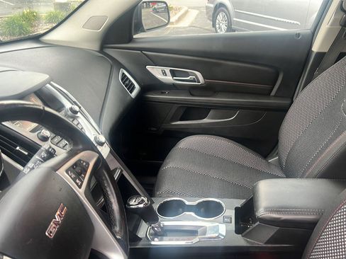 Used 2017 GMC Terrain SLE w/ Convenience Package FWD image 17