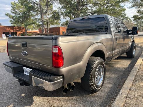 Used 2011 Ford F250 XLT w/ Advanced Security Group image 5