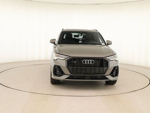 New 2025 Audi Q3 2.0T Premium image 11
