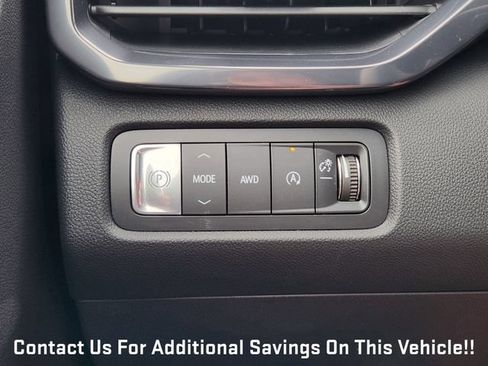 New 2026 GMC Acadia AT4 w/ Luxury Package AWD/4WD image 16