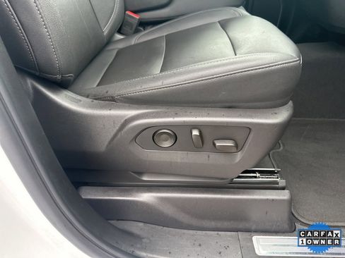 Used 2024 GMC Sierra 1500 SLT image 58