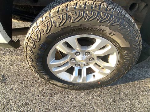 Used 2017 Chevrolet Silverado 1500 LT w/ Max Trailering Package image 37