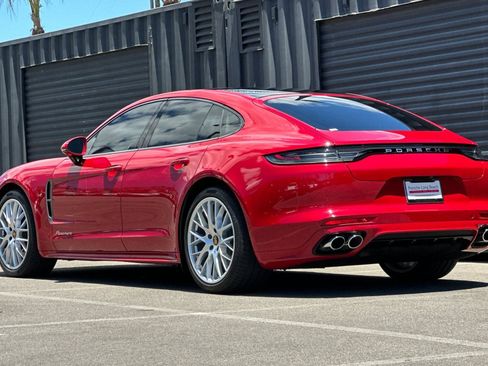 Certified 2023 Porsche Panamera Platinum Edition RWD image 3