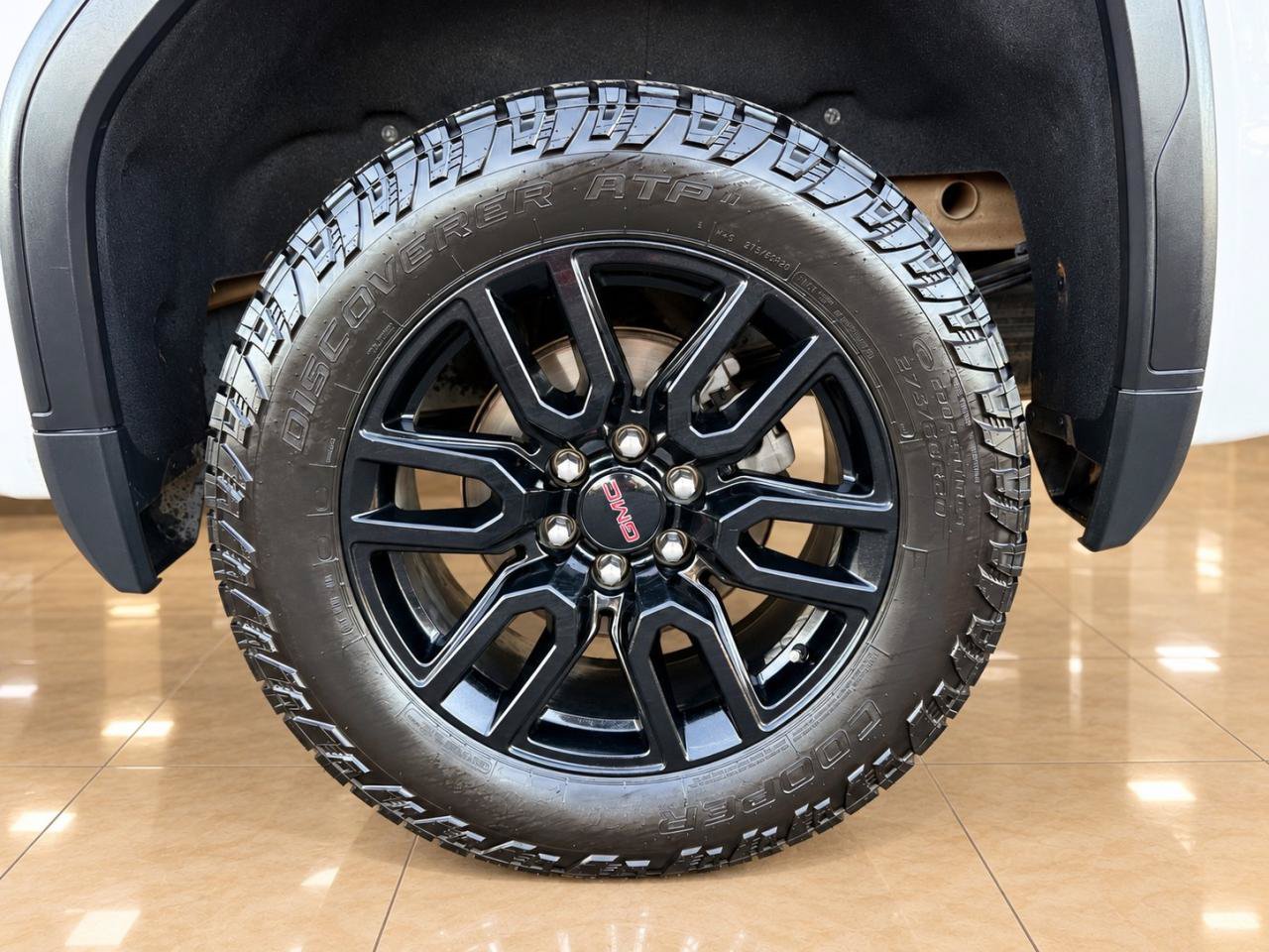 Used 2022 GMC Sierra 1500 Elevation AWD/4WD image 11