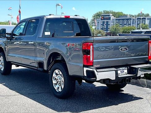 New 2026 Ford F250 Lariat w/ Lariat Ultimate Package AWD/4WD image 3