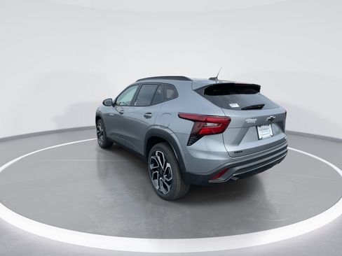 New 2026 Chevrolet Trax RS image 6