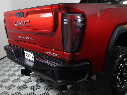 Used 2025 GMC Sierra 2500 AT4X AWD/4WD image 59
