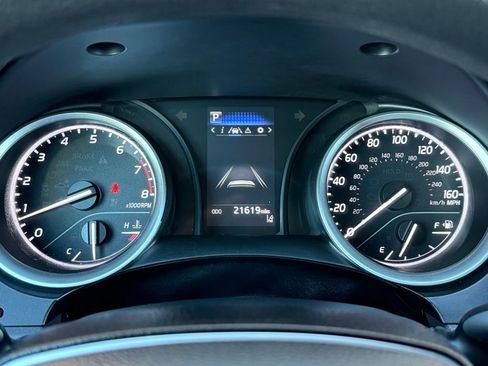Used 2022 Toyota Camry LE FWD image 30