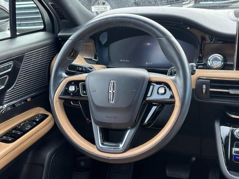 Certified 2022 Lincoln Corsair Reserve w/ Equipment Group 201A image 12