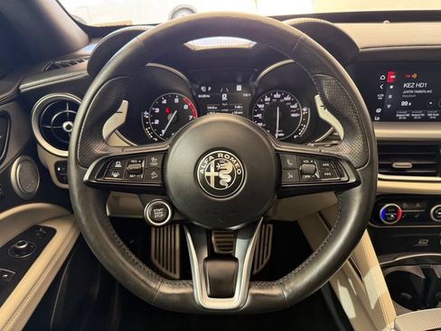 Used 2020 Alfa Romeo Stelvio Ti Sport AWD/4WD image 22