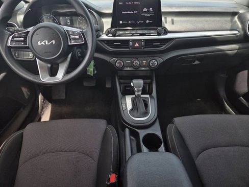 Used 2024 Kia Forte LXS FWD image 8